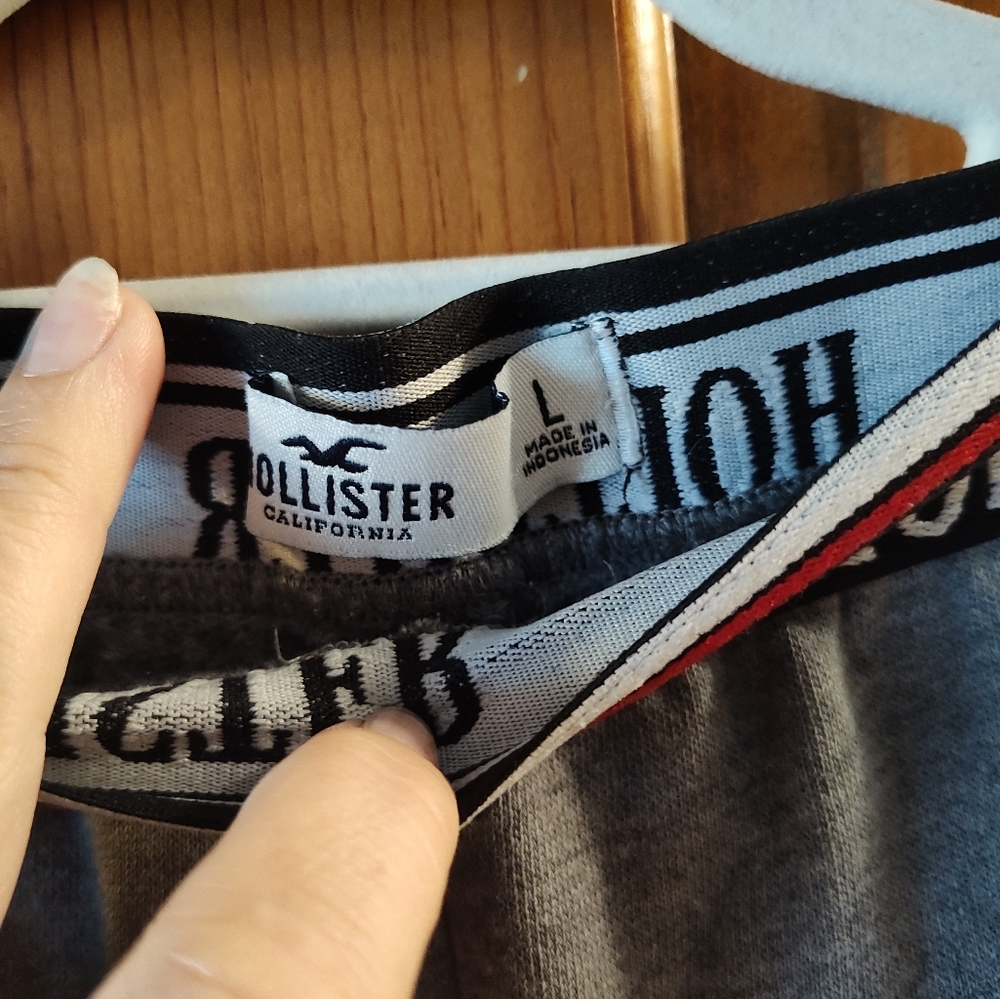 Hollister large joggers - Picture 3 of 5